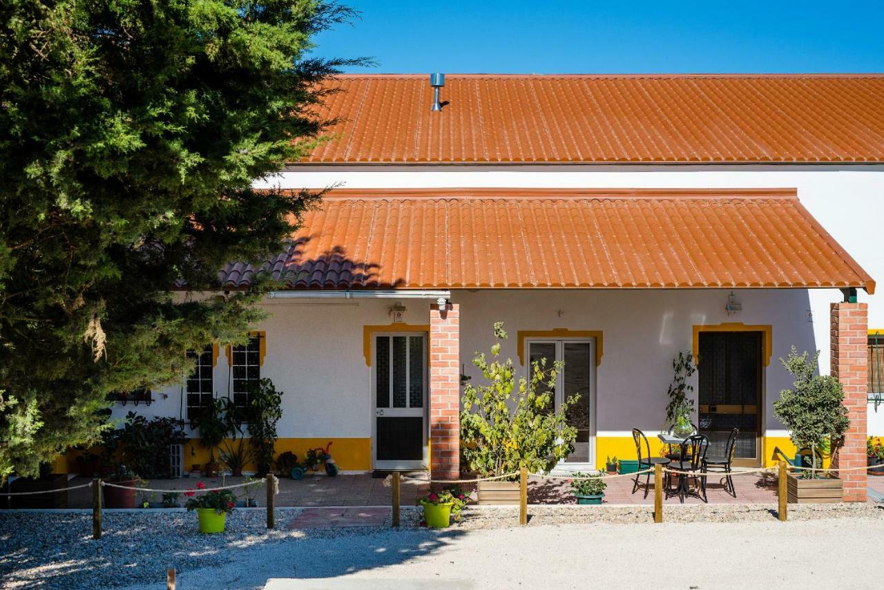 Vale Do Grou Natura Guest House Obidos Luaran gambar